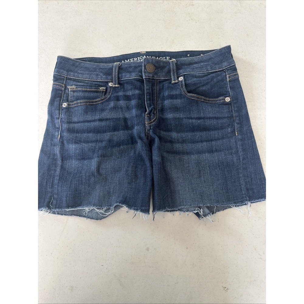 BM35 American Eagle Super Stretch Dark Wash Raw‎ Hem Denim Shorts Womens 10